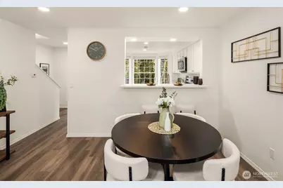 10215 NE 129th Lane, Kirkland, WA 98034 - Photo 10