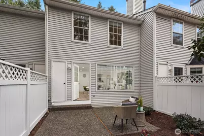 10215 NE 129th Lane, Kirkland, WA 98034 - Photo 32