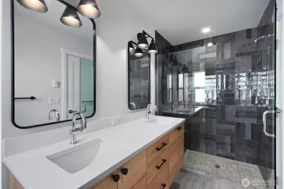 720 Newport Way NW, Issaquah, WA 98027 - Photo 8