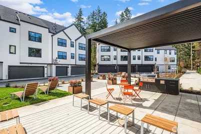 720 Newport Way NW, Issaquah, WA 98027 - Photo 10