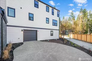 728 Newport Way NW, Issaquah, WA 98027 - Photo 12