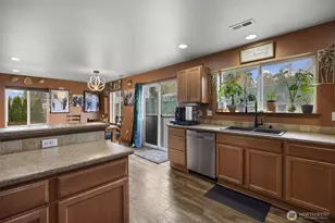 11707 22nd St SE, Lake Stevens, WA 98258 - Photo 10