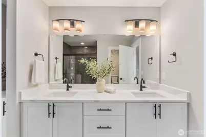 311 Hogan Drive, Enumclaw, WA 98022 - Photo 18