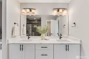 311 Hogan Dr, Enumclaw, WA 98022 - Photo 18