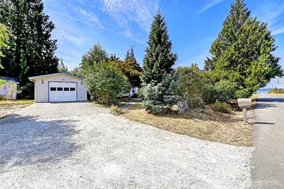 9224 192nd Street NW, Stanwood, WA 98292 - Photo 2