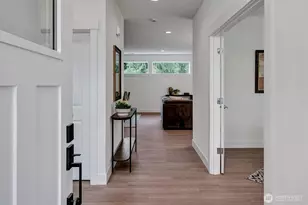 10642 SE 170th Pl SE, Renton, WA 98055 - Photo 2