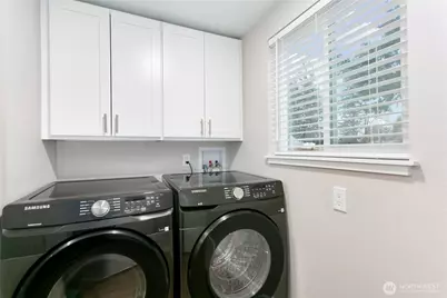 516 1/2 11th Street NW, Puyallup, WA 98371 - Photo 10