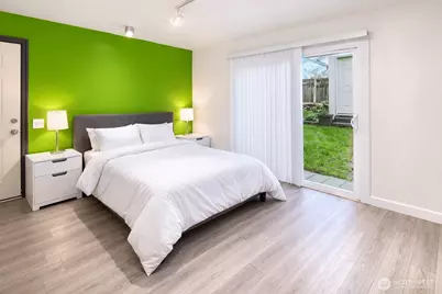 942 N 82nd Street, Seattle, WA 98103 - Photo 12