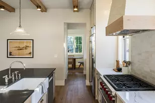 6807 54th Ave NE, Seattle, WA 98115 - Photo 8