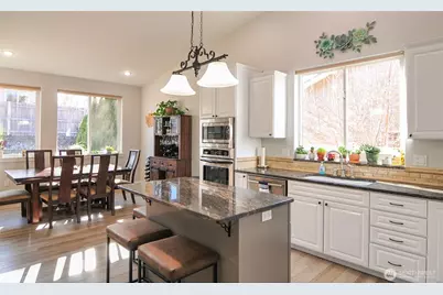 1426 Copper Loop, East Wenatchee, WA 98802 - Photo 2