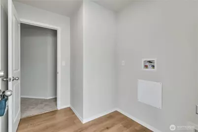 18153 31st Avenue S #323, SeaTac, WA 98188 - Photo 20