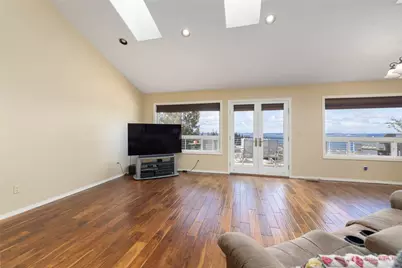 987 NW Camano Drive, Camano Island, WA 98282 - Photo 8