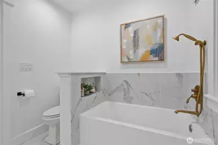 1014 4th Ave N, Seattle, WA 98109 - Photo 24