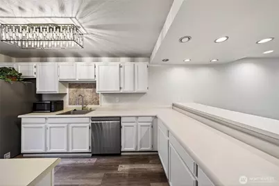 111 NW Columbia Dr #B6, Oak Harbor, WA 98277 - Photo 14