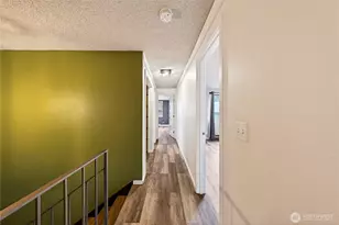 111 NW Columbia Dr, Oak Harbor, WA 98277 - Photo 16