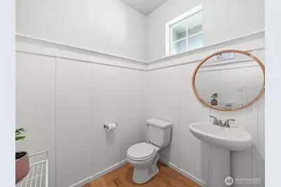 20734 76th Avenue W #D, Edmonds, WA 98026 - Photo 8