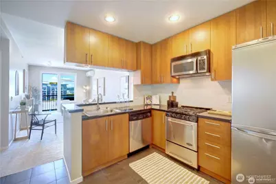 2721 1st Avenue #PH06, Seattle, WA 98121 - Photo 12