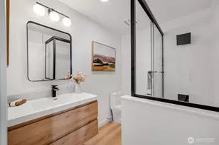 10723 Densmore Ave N, Seattle, WA 98133 - Photo 18