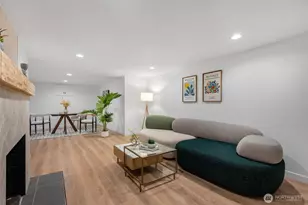 10723 Densmore Ave N, Seattle, WA 98133 - Photo 20