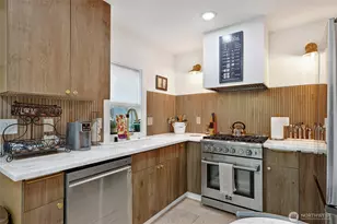 7514 12th Ave SW, Seattle, WA 98106 - Photo 2