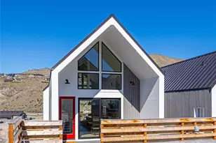 1418 Cottage Ln, Chelan, WA 98816 - Photo 1