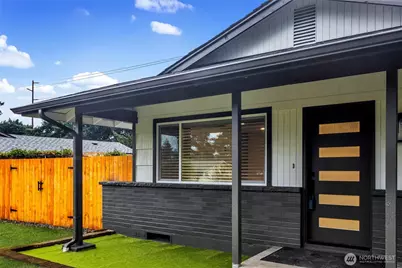 11705 Tomahawk Road SW, Lakewood, WA 98499 - Photo 2