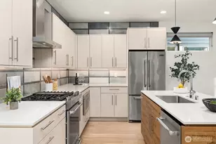 2617 3rd Ave W, Seattle, WA 98119 - Photo 8