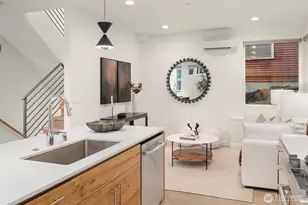 2617 3rd Ave W, Seattle, WA 98119 - Photo 10