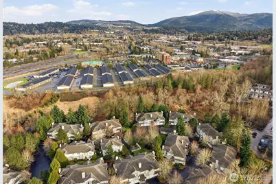 2046 Newport Way NW #11-7, Issaquah, WA 98027 - Photo 28