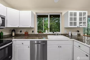 17637 Clear Lake Blvd SE, Yelm, WA 98597 - Photo 18