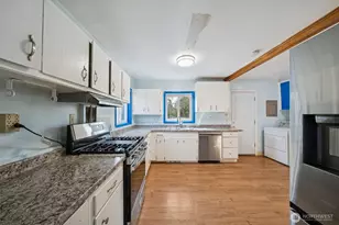 8800 Veterans Dr SW, Lakewood, WA 98498 - Photo 4