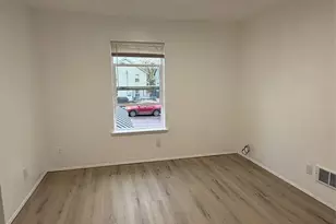 2424 Orleans St, Bellingham, WA 98229 - Photo 8