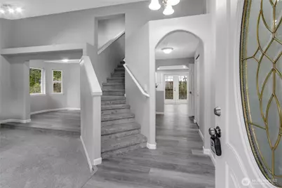 19420 78th Street E, Bonney Lake, WA 98391 - Photo 4