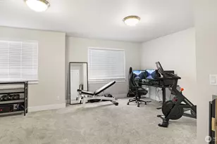 10921 71st Ave Ct E, Puyallup, WA 98373 - Photo 16