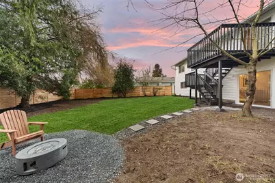 15124 45th Place, Lynnwood, WA 98087 - Photo 32