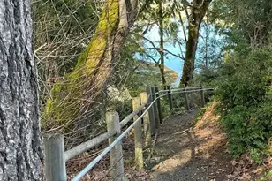 101 E Pirates Pl, Grapeview, WA 98546 - Photo 18