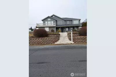 405 Strand Road, Ephrata, WA 98823 - Photo 1