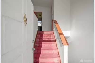 3703 SW 191st Place SW, Lynnwood, WA 98036 - Photo 2