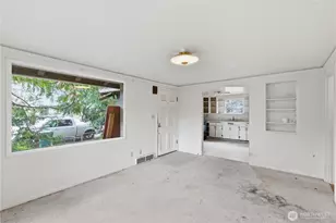 11716 16th Ave NE, Seattle, WA 98125 - Photo 8