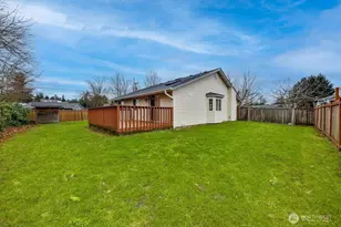 1722 56th Ave NE, Tacoma, WA 98422 - Photo 16