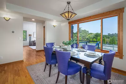 937 N 71st Street, Seattle, WA 98103 - Photo 18
