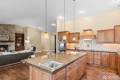 9715 Crescent Valley Drive NW, Gig Harbor, WA 98332 - Photo 10