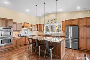 9715 Crescent Valley Dr NW, Gig Harbor, WA 98332 - Photo 8