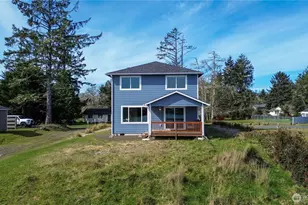 582 Mt Olympus Ave SE, Ocean Shores, WA 98569 - Photo 32