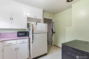 3943 Ocean Beach Hwy, Longview, WA 98632 - Photo 10