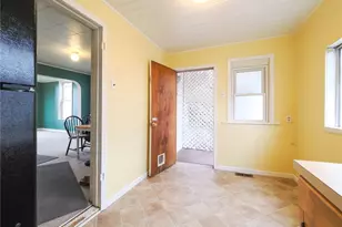 1201 N 29th St, Renton, WA 98056 - Photo 18