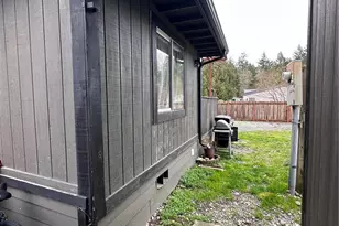 4302 252nd St Ct E, Spanaway, WA 98387 - Photo 14