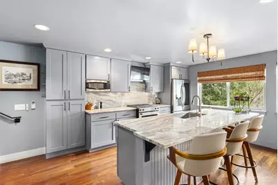 3414 33rd Avenue SW, Seattle, WA 98126 - Photo 4