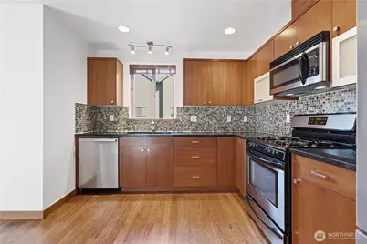 5927 California Avenue SW, Seattle, WA 98136 - Photo 20