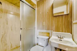 4573 Purdue Ave NE, Seattle, WA 98105 - Photo 22